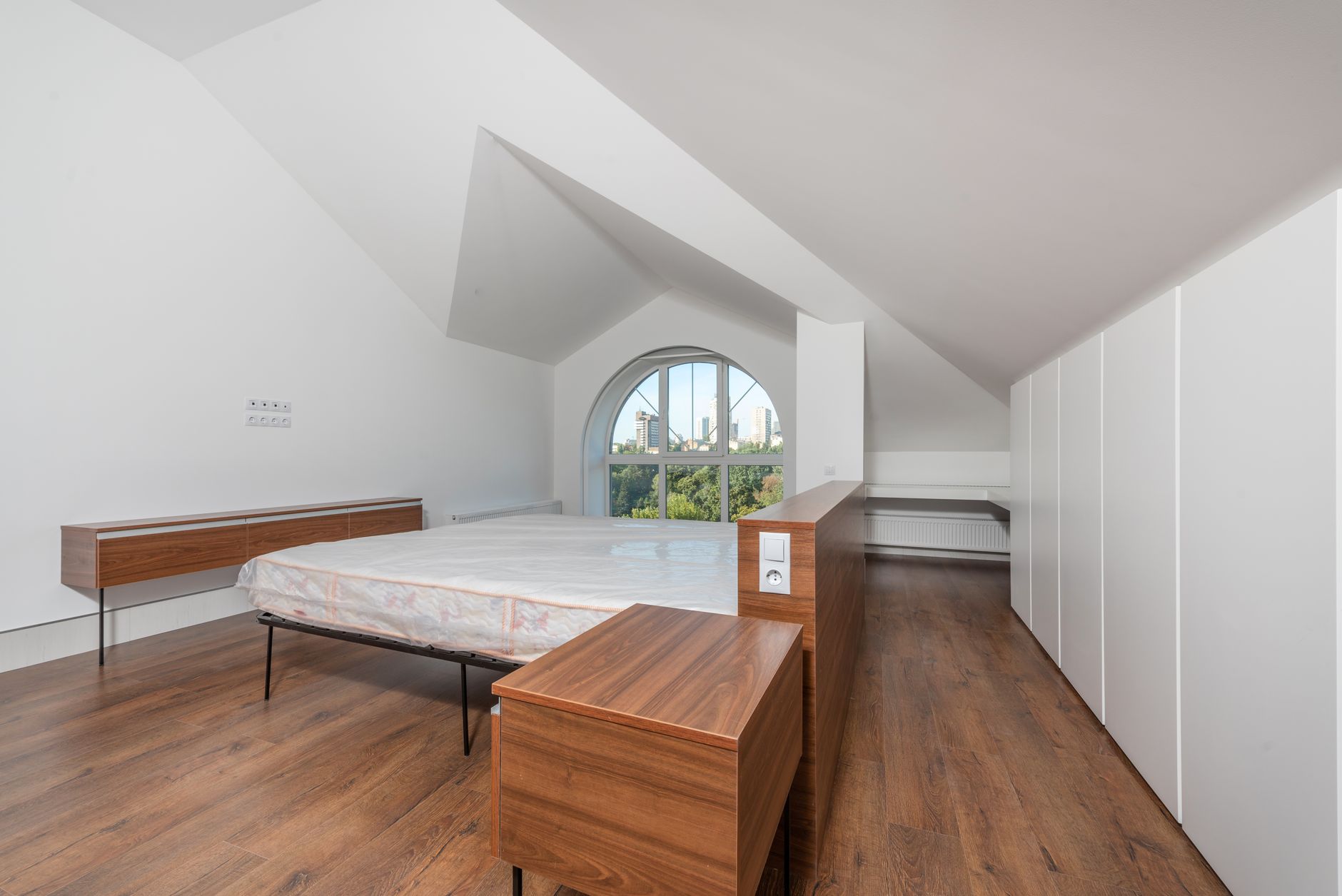 Traitement punaises de lit équipe à Vélizy-Villacoublay